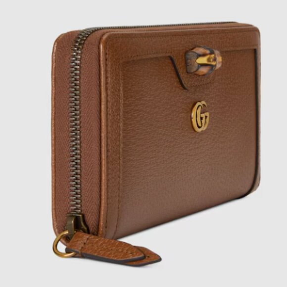 Gucci Handbags - NEW Gucci Diana Continental Wallet